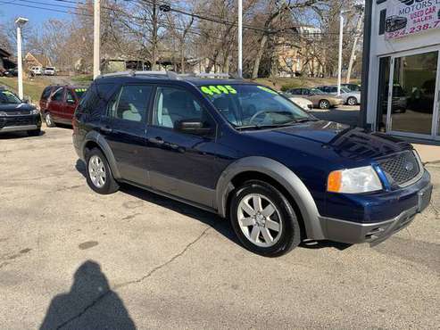 2006 Ford Freestyle - cars & trucks - by dealer - vehicle automotive... for sale in Elgin, IL