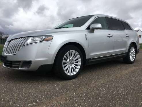 2012 Lincoln MKT, Leather, pwr roof, 159, 000 miles for sale in Clayton, MN
