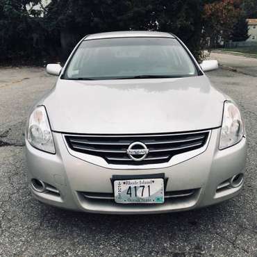 2011 Nissan Altima Auto 2.5 clean runs good.Asking $4900 or best off... for sale in Providence, MA