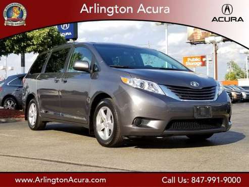 2017 Toyota Sienna LE for sale in Palatine, IL