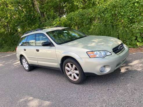 2007 Subaru outback Legacy Wagon clean title car for sale in Burnsville, MN