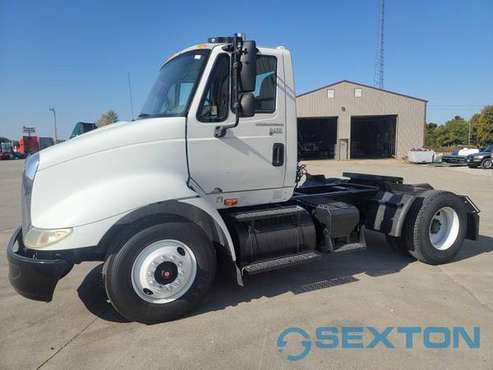 2006 International 8600 Single Axle - - by dealer for sale in Columbia, MO