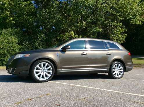 2011 Lincoln MKT Luxury car 3rd row navigation for sale in Cumming, GA