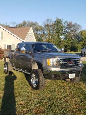 2013 GMC SLE Sierra 1500 4X4 lifted for sale in Freeburg, IL