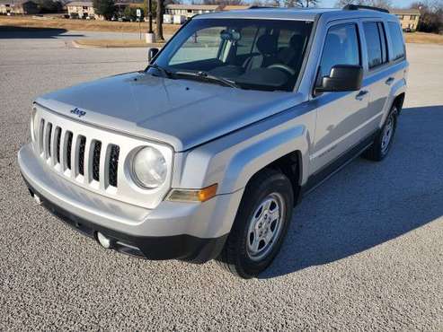 2013 Jeep Patriot - - by dealer - vehicle automotive for sale in Hurst, TX