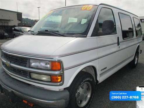 2000 Chevrolet Chevy Express 1500 WITH WHEELCHAIR LIFT for sale in Woodland, OR