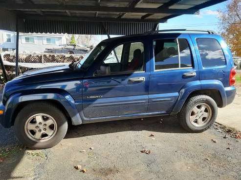 4 WD Jeep Liberty - cars & trucks - by owner - vehicle automotive sale for sale in Kingsport, TN