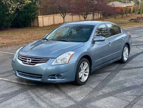 2011 NISSAN ALTIMA - cars & trucks - by owner - vehicle automotive... for sale in Decatur, GA