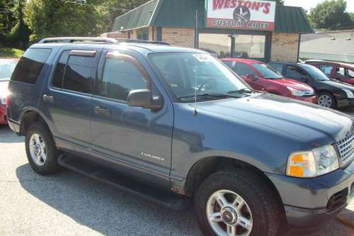 04 FORD EXPLORER 4WD for sale in Saint Joseph, MO