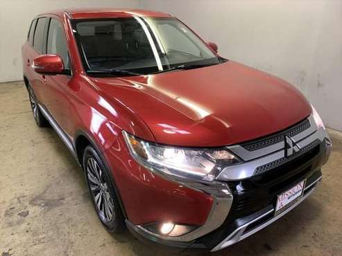 2019 Mitsubishi Outlander - - by dealer - vehicle for sale in San Antonio, TX