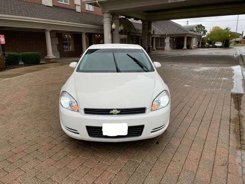2010 CHEVY IMPALA LT SEDAN - - by dealer - vehicle for sale in Chicago, IL