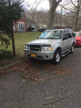 Ford Explorer - cars & trucks - by owner - vehicle automotive sale for sale in Mount Sinai, NY