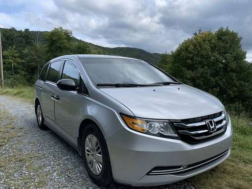 2014 Honda Odyssey LX - 15 5k, Near Pristine Condition - cars & for sale in Burnsville, NC