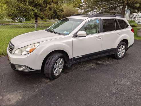 Subaru Outback 2011 for sale in Newfield, NY