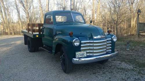 1949 Chevy 1ton Flatbed pickup truck for sale in Humboldt, IL
