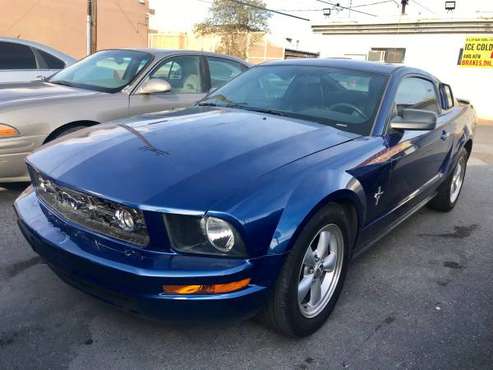 2007 FORD MUSTANG DELUXE LOW MILES! LEATHER! BARGAIN! CLEAN $5500... for sale in North Las Vegas, NV