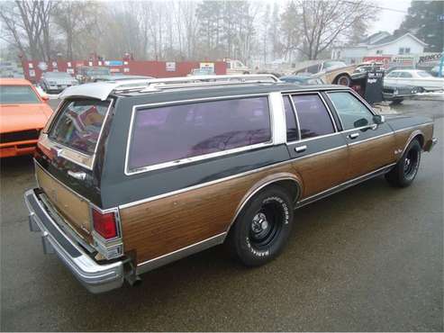 1988 Oldsmobile Custom Cruiser for sale in Jackson, MI