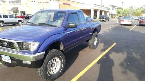 95 Toyota Tacoma for sale in ST Cloud, MN