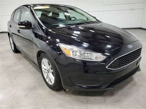 2017 Ford Focus SE with - - by dealer - vehicle for sale in Wapakoneta, OH