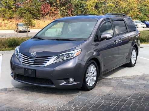 2015 Toyota Sienna XLE 8-Passenger for sale in Knoxville, TN