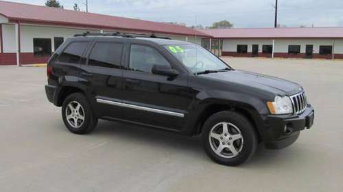 LOOK-2005 Jeep Grand Cherokee Laredo SUV, 4x4 (SALE) - cars & for sale in Council Bluffs, MO