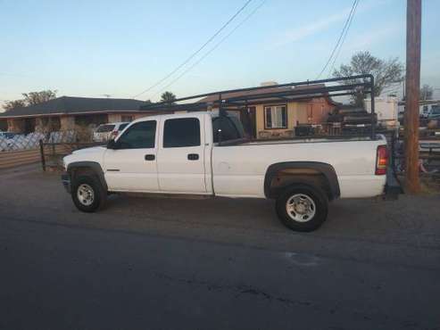 02 chevrolet Silverado 2500 hd - cars & trucks - by owner - vehicle... for sale in Fort Bliss, TX