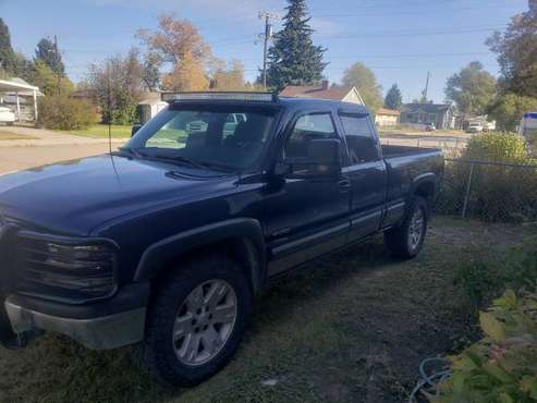 2001 chevy 1500 w/extras for sale in Dillon, MT