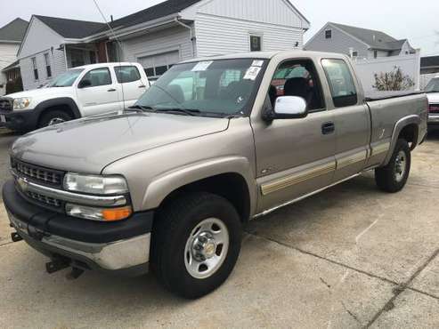 2001 CHEVROLET SILVERADO 2500 EXTENDED CAB - - by for sale in Revere, MA