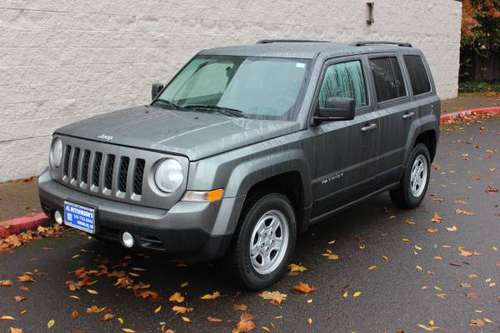 2013 JEEP PATRIOT 4X4 - 80,114 MILES - VERY NICE - cars & trucks -... for sale in Corvallis, OR