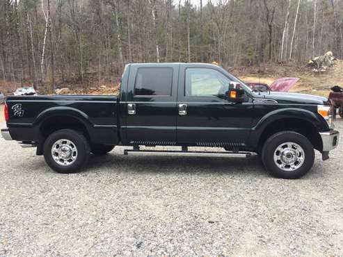 2016 Ford F350 f-350 Super Duty CREW CAB Gas XLT 4x4 Crew Cab for sale in Portsmouth, VT