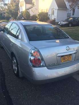 Nissan altima 2003 2.5s for sale in West Hempstead, NY