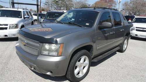 WE FINANCE 2008 Avalanche LS 4x4 4dr 12/12000 WARRANTY Included!! -... for sale in Newport News, VA