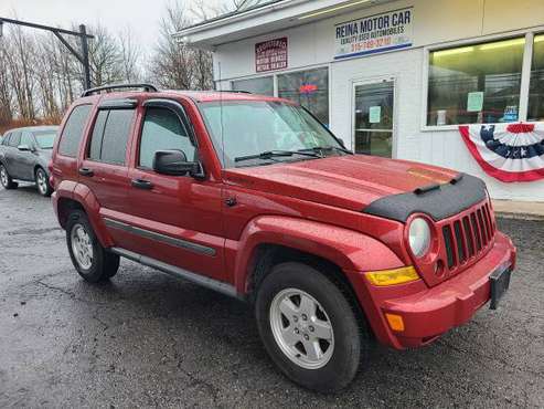 2007 Jeep Liberty 4x4 Clean Out Of State No Rust 2 Owners No... for sale in Oswego, NY