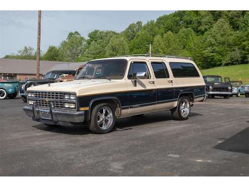 1990 Chevrolet Suburban for sale in Jonesboro, IL