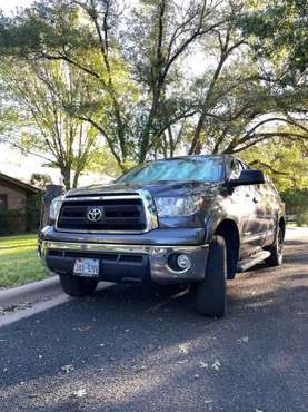 Toyota Tundra 4X4 2011 for sale in Austin, TX