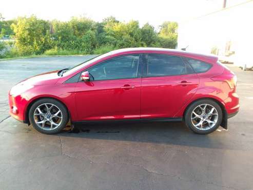 2014 Ford Focus SE, LOW Miles 67k, 4cyl, hatchback, gas saver for sale in Kansas City, MO