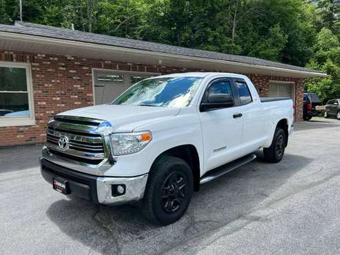 2017 Toyota Tundra SR5 4 6L V8 Double Cab 4WD - - by for sale in Cass Lake, VT