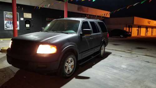 2003 Ford Expedition - cars & trucks - by owner - vehicle automotive... for sale in Roswell, NM