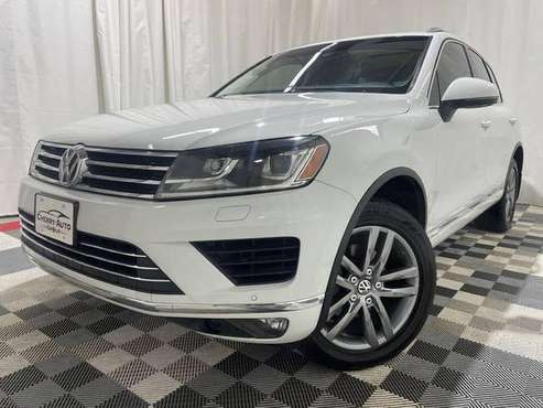 2015 VOLKSWAGEN TOUAREG V6 EXECUTIVE AWD - - by for sale in North Randall, PA