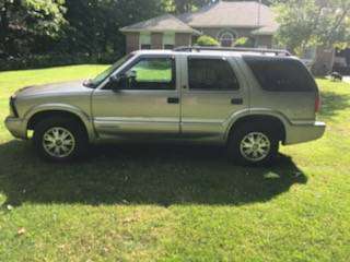 2000 GMC Jimmy SUV 4x4 - cars & trucks - by owner - vehicle... for sale in Anderson, IN