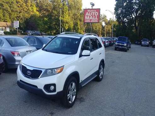 Financing!!! 2012 Kia Sorrento EX V6 LUX Fully Loaded Mattsautomall for sale in Chicopee, MA
