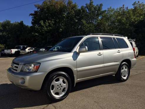 ~2007 Toyota Highlander 4wd~ for sale in Stoughton, WI