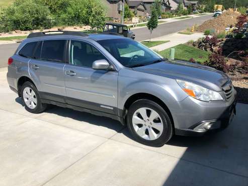 2011 Subaru Outback 2.5i Limited AWD for sale in Medford, OR
