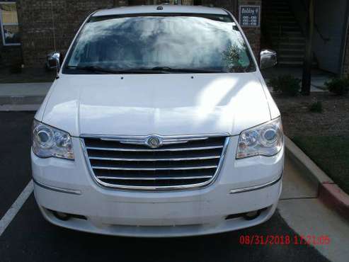 2010 Chrysler Town & Country Limited - cars & trucks - by owner -... for sale in Cumming, GA