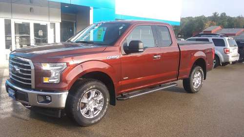 Clean Carfax 1 owner 2017 Ford F-150 XLT for sale in Crivitz, WI