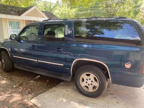 2005 Chevy suburban for sale in Jacksonville, FL