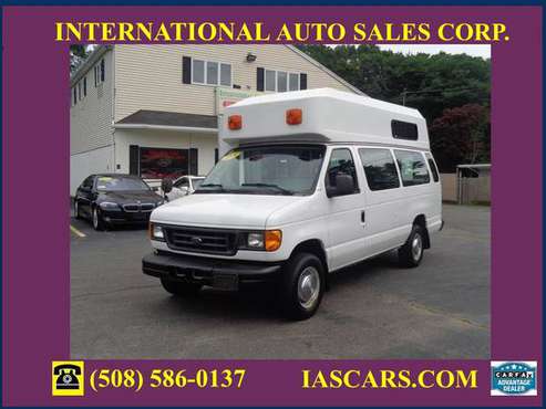 2006 Ford Econoline E350 HANDYCAP VAN WITH LIFT,VERY LOW MILEAGE for sale in West Bridgewater, RI