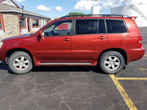 2003 Toyota Highlander Limited Edition - cars & trucks - by owner -... for sale in Rochester , NY