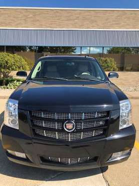2014 Cadillac ESV for sale in Troy, MI