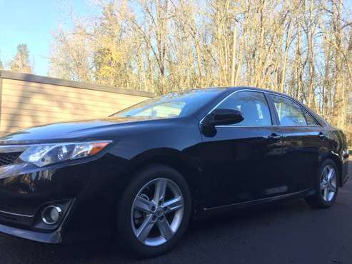 Toyota Camry 2014 SE - cars & trucks - by owner - vehicle automotive... for sale in Beaverton, OR